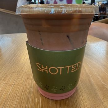Shotted Specialty Coffee - Red Velvet Latte Small - Desserts Near Me - Sterling, Virginia Shotted Specialty Coffee - Red Velvet Latte Small - Desserts Near Me - Sterling, Virginia
