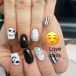Love Nails