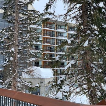 The Cliff Lodge - Beautiful rooms - Ski Resorts Near Me - Snowbird, Utah The Cliff Lodge - Beautiful rooms - Ski Resorts Near Me - Snowbird, Utah