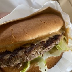 Everest Burgers - 1/3 lb. Cheeseburger