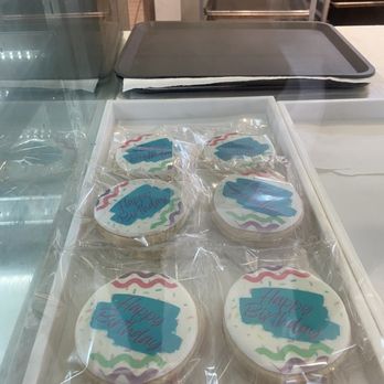 Sugar Lab Bake Shop - Oct '23 - Customized "Happy Birthday" Cookies - Bakeries Near Me - Ventura, California