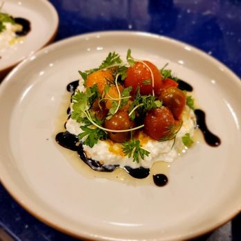 Evolution Caterers - Smoked Cherry Tomatoes and Whipped Burrata - Caterers Near Me Evolution Caterers - Smoked Cherry Tomatoes and Whipped Burrata - Caterers Near Me