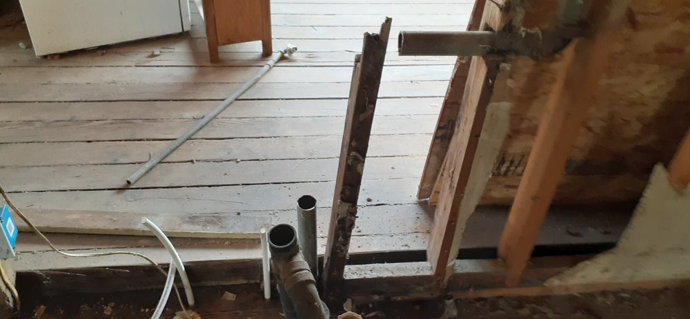 Slide of Nice Guy Niel