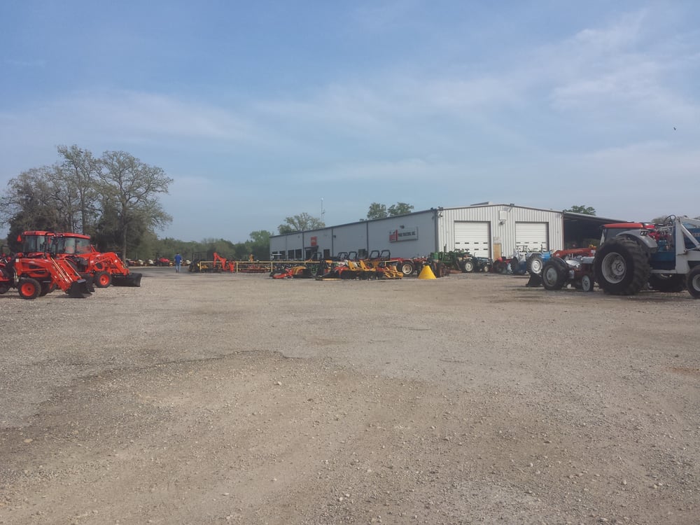 PAIGE TRACTORS Updated September 2024 10 Reviews 4409 US290