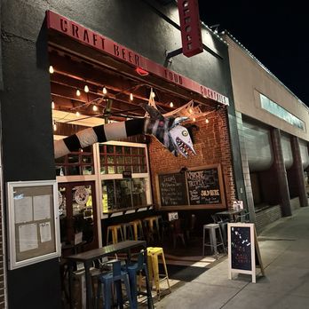 The Loophole - Bars Near Me - Denton, Texas