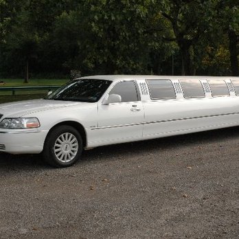 Amore Limousines - Limos Near Me - McKeesport, Pennsylvania Amore Limousines - Limos Near Me - McKeesport, Pennsylvania