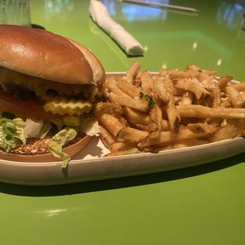 Dave & Buster's Myrtle Beach - Cheeseburger and truffle fries - American Near Me - Myrtle Beach, South Carolina Dave & Buster's Myrtle Beach - Cheeseburger and truffle fries - American Near Me - Myrtle Beach, South Carolina