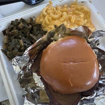 Pit Daddy's BBQ - Beef brisket platter with collards and Mac and cheese - Barbeque Near Me - Smyrna, Delaware Pit Daddy's BBQ - Beef brisket platter with collards and Mac and cheese - Barbeque Near Me - Smyrna, Delaware