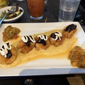 The Uptown on Main - Shrimp and grits - New American Near Me - Frisco, Colorado