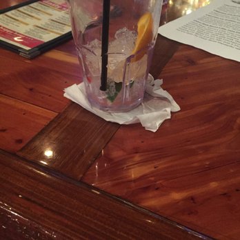 Snuggery River Roadhouse - American Near Me - McHenry, Illinois