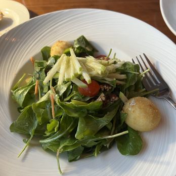 Bostwick's on the Harbor - Fig salad - Seafood Near Me - East Hampton, New York Bostwick's on the Harbor - Fig salad - Seafood Near Me - East Hampton, New York