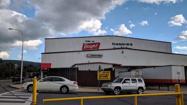 BOYER CANDY COMPANY - 23 Photos & 18 Reviews - Candy Stores - 821 17th