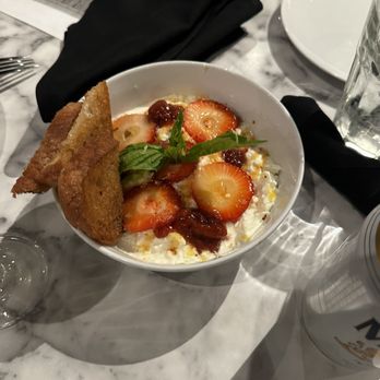 Puttery - Burrata - New American Near Me - Charlotte, North Carolina