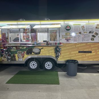 La Plaza De Los Food Trucks - Name: super swarma - Food Court Near Me - Spring, Texas