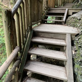Bushkill Falls - Example of boardwalk at bushkill falls - Tours Near Me - Bushkill, Pennsylvania