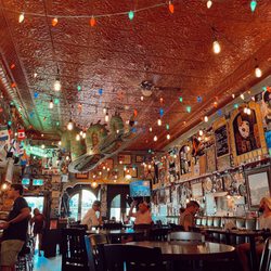Leopold’s Tavern