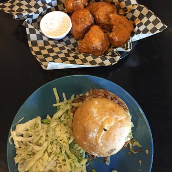 The Wayside Cafe - Buffalo Cauliflower Wings and Ruby sandwich with coleslaw - Vegan Near Me - Olympia, Washington