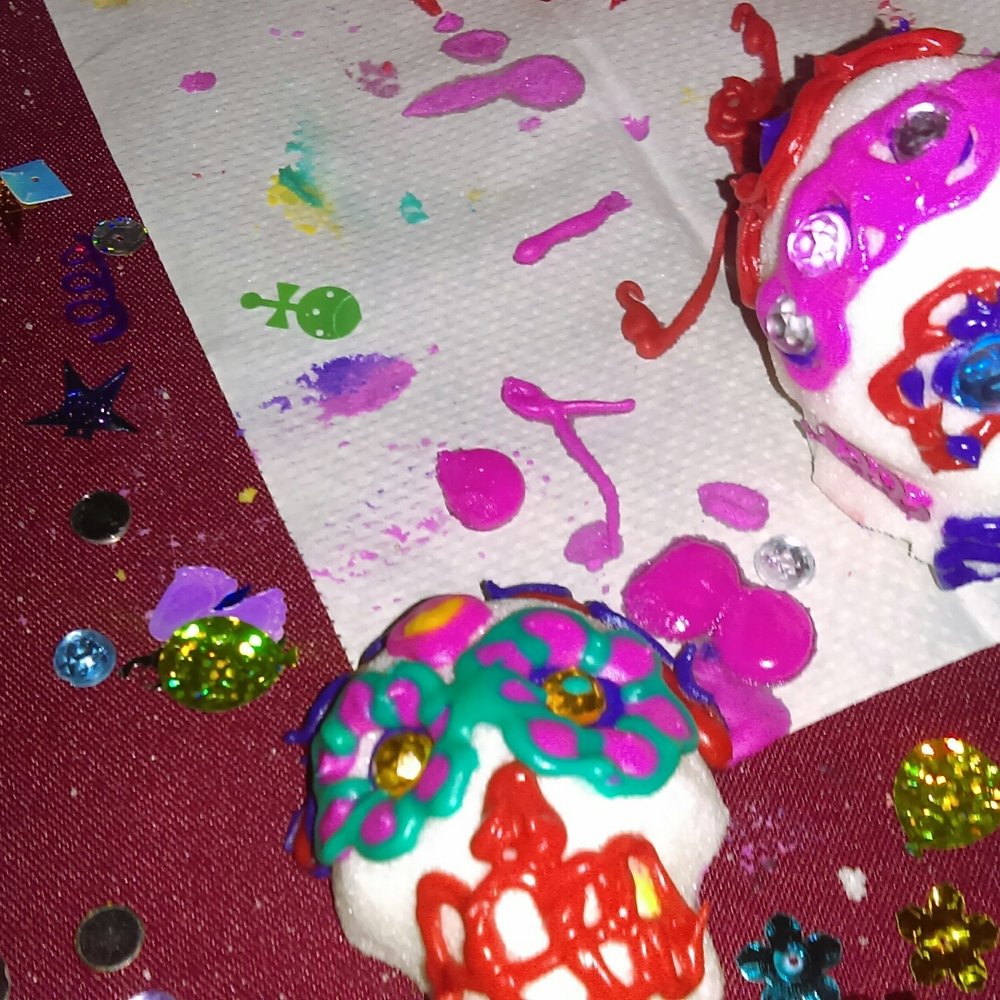 Moonlight Makes - Paint & Sip Near Me