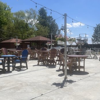 Log Cabin Tavern - Out door patio - American Near Me - Liberty Center, Ohio Log Cabin Tavern - Out door patio - American Near Me - Liberty Center, Ohio