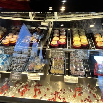 Showboy BakeShop - Refrigerated cupcakes - Bakeries Near Me - Henderson, Nevada Showboy BakeShop - Refrigerated cupcakes - Bakeries Near Me - Henderson, Nevada