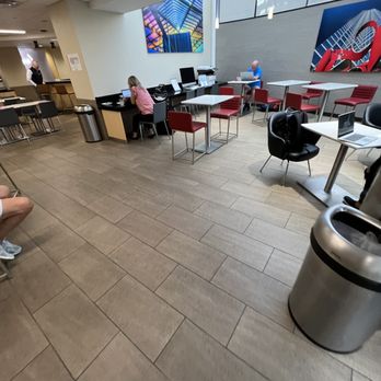 Admirals Club - Terminal E - Airport Lounges Near Me - DFW Airport, Texas