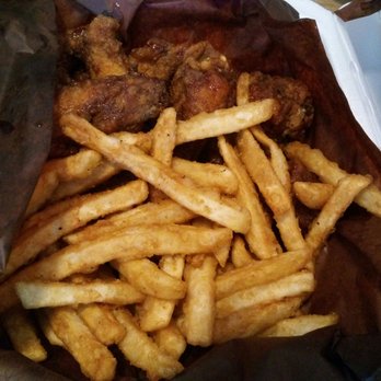 Big Bone BBQ & Wicked Wings - Barbeque Near Me - Markham, Ontario