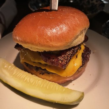 Au Cheval - Single cheeseburger - Bars Near Me - Chicago, Illinois