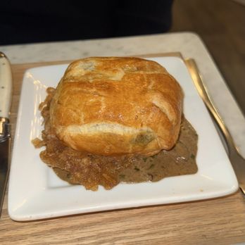 Margeaux Supper Parlor - Beef wellington - French Near Me - Cambridge, Massachusetts