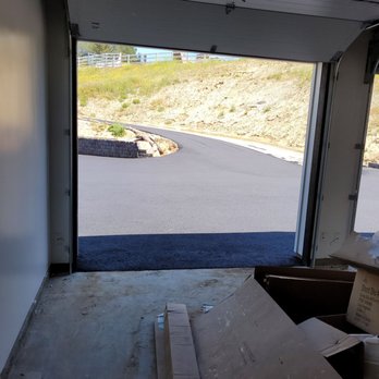 Advanced Asphalt - looking out of garage - General Contractors Near Me - Perris, California Advanced Asphalt - looking out of garage - General Contractors Near Me - Perris, California