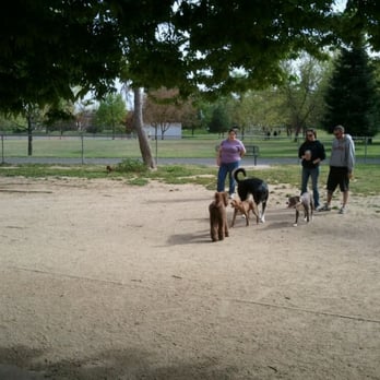 Howe Avenue Dog Park - Dog Parks Near Me - Sacramento, California