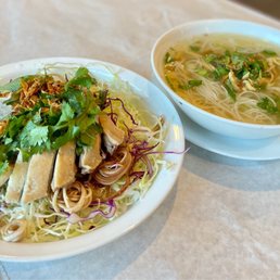 Cơm Gỏi Vịt | Rice, Duck Salad with Cabbage and Banana Blossom