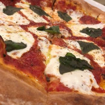 TAVERNA - Traditional Margherita Pizza - Italian Near Me - Jacksonville, Florida