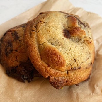 maman - Maman's Nutty Chocolate Chip Cookie - Coffee & Tea Near Me - New York, New York