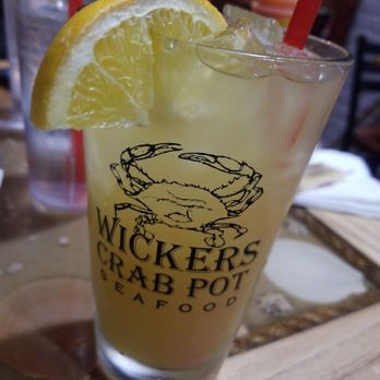Wicker's Crab Pot - Spiced mango punch - Seafood Near Me - Chesapeake, Virginia Wicker's Crab Pot - Spiced mango punch - Seafood Near Me - Chesapeake, Virginia
