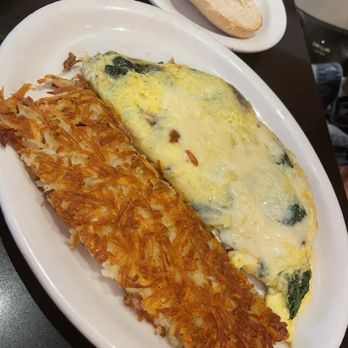 Russell's - Mushroom , Spinach & Cheese Omelet - American Near Me - Pasadena, California Russell's - Mushroom , Spinach & Cheese Omelet - American Near Me - Pasadena, California
