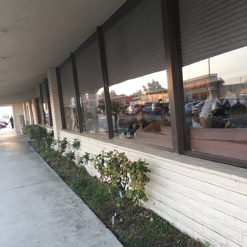 Lancers Restaurant - New American Near Me - Burbank, California
