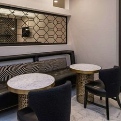Hampton Inn & Suites Winston-Salem Downtown - Breakfast Area