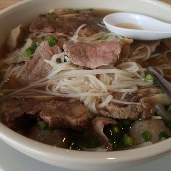 Saigon Cafe - Vietnamese Near Me - Saint Louis, Missouri