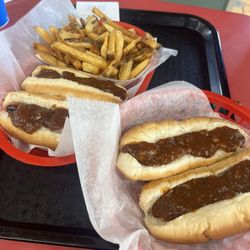 Brighton Hot Dog Shoppe - Chili Sauce & Onions