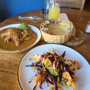 Los Moles - Camarones & Chicken Mole - Mexican Near Me - San Rafael, California