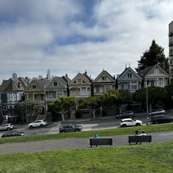 Alamo Square - Parks Near Me - San Francisco, California