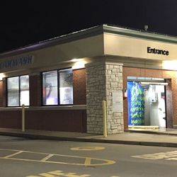 Greenmount Moto Mart - Car wash.