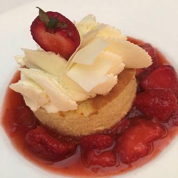 Washington Inn & Wine Bar - New American Near Me - Cape May, New Jersey