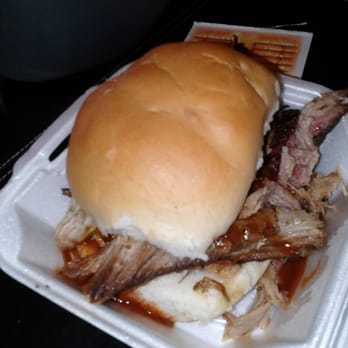 Pittsburgh Barbecue Company - Pulled pork sandwich - Barbeque Near Me - Pittsburgh, Pennsylvania Pittsburgh Barbecue Company - Pulled pork sandwich - Barbeque Near Me - Pittsburgh, Pennsylvania