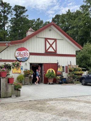 Cahill's Market & Chicken Kitchen by null