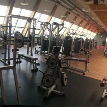 Holmes Place - Gyms Near Me - Vienna, 9