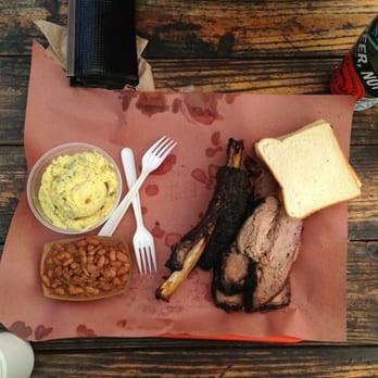 la Barbecue - Amazing brisket with beans and potato salad. - Barbeque Near Me - Austin, Texas