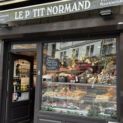 Le Petit Normand - Eingang