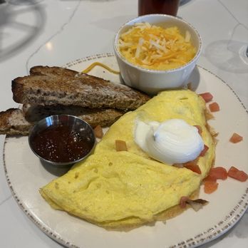 First Watch - The Works Omelet with Bob's Red Mill Cheesy Grits and Toast - Breakfast & Brunch Near Me - Surprise, Arizona