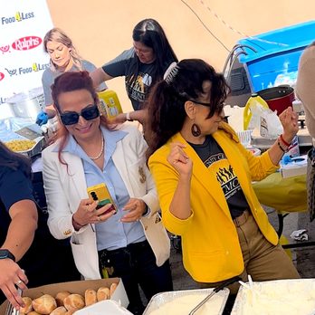 WundrMixrs - Eastmont Community Cetner (East Los Angeles), Thanksgiving charity event. Keeping the guests entertained and grooving to the music! - DJs Near Me WundrMixrs - Eastmont Community Cetner (East Los Angeles), Thanksgiving charity event. Keeping the guests entertained and grooving to the music! - DJs Near Me